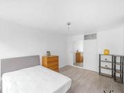 Cumberland Street, Pimlico, Studio Flat For