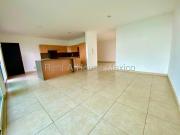 Cumbres del Lago Casa con area de TV y 3 recámaras. VENTA