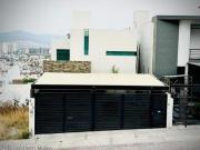 Cumbres del Lago, hermosa casa de autor con acabados de...