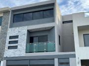 CUMBRES PLATINO, MONTERREY N.L