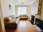 Cunningham Road, Hyde, DN1