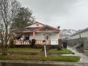 Curtis Dr