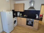 Curzon Avenue, M14 5PU 2 bed flat to rent £800 pcm £185 pw
