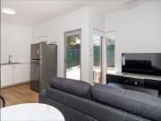 Cute and cosy in Cloverdale! Utilities and wifi INCLUDED