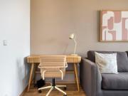 Cute & bright home in the heart of Hohenzollerndamm,...