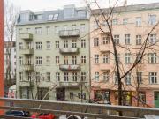 Cute & cozy suite in the trendy Simon Dach area in...