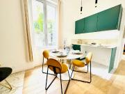 Cute & fantastic home close to city center Paris, Paris...