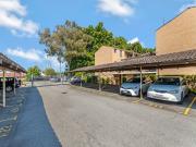 Cute & Modern 1x1 Unit in Secure Complex