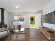 CUTE THREE BEDROOM HOME WITH MODERN TOUCHES AND CLASSIC...