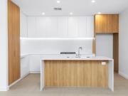 Cutting edge modern living