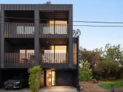 Cutting Edge Style & Lifestyle