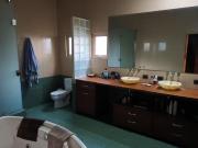 CVO CASA LOMAS DE CORTES EN FRACCIONAMIENTO $ 13,750,000