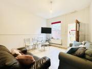 Cycle Road, Nottingham NG7, 5 bedroom terraced house to...