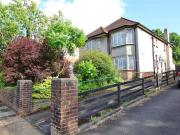 Cyncoed Place, Cyncoed, Cardiff, CF23 2 bed maisonette...