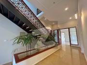 D 12 Luxury House For Sale