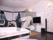 D H A Lahore 1 Kanal Fully Furnished House With Swimming...