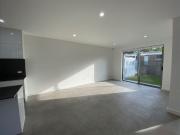 D R E S S E D T O I M P R E S S !