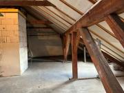 Dachboden mit Genehmigung für 2 Wohnungen, Dachterrassen