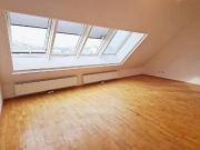 DACHGESCHOSS, INNSTRASSE, sonnige 76 m2 Neubau, 2...