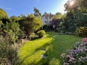 Dachgeschoss Villenetage * Aufzug * Terrasse * imposante...