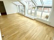 DACHGESCHOSSJUWEL MIT SPEKTAKULÄREM WIENBLICK WG...