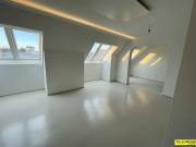 Dachgeschosswohnung I Kenyongasse I U Bahn Nähe I Hell I...