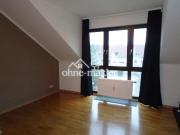 helle 2 Zimmer Wohnung mit Dachloggia sucht Nachmieter...