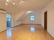 Dachgeschosswohnung mit Grünblick in Amstetten