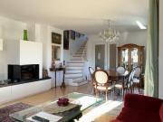 Dachgeschoßwohnung mit Terrasse im Herzen von Mauer