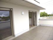 Dachgeschosswohnung mit traumhafter Terrasse und... Dachgeschosswohnung mit traumhafter Terrasse und...
