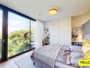 Dachterrasse | Balkon | 2 Garagenplätze mit E...