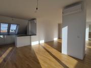 DACHTERRASSENMIETE MIT POOL