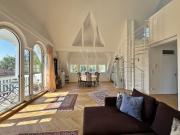 Dachterrassenwohnung mit Weitblick und Altbaucharme...