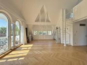 Dachterrassenwohnung mit Weitblick und Altbaucharme...