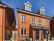 Daffodil Road, Worthing, 3 Bedroom Semi detached