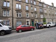 Dalgety Avenue, Meadowbank. 2 bed flat to rent £1,430...