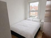 Dalston Extra room+balcony 15 mins to Liv. Street