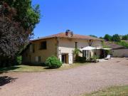 Dans un cadre privilégié ancienne maison vigneronne...