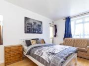 Darlan Road, Fulham, 3 Bedroom Flat