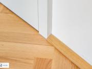 Das grüne Tor zur Innenstadt mitten in der Stadt mit...