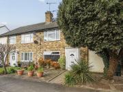 Datchet, Slough, 2 Bedroom Maisonette