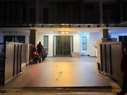 Dato Onn Double Storey House Tebrau Adda Height Daya...