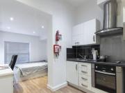 De Montfort Street, Leicester, Studio Flat For