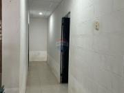 De oportunidad vendo casa de un piso esquinera