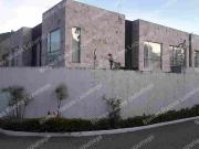 DE OPORUNIDAD VENDO CASA AL NORTE DE CUENCA