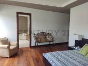 De venta hermossa casa en Urbanización Cumbayá