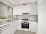 Just in! 1/10 Queens Parade, Newport Apartment for rent...