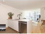 Cozy 1208 1495 Richards Street, Vancouver, BC, V6Z 3E4...