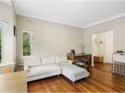 Just in! 14/246 Albert Street, EAST MELBOURNE Apartment...