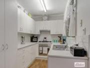 Cheap 14 Warsaw Crescent, Wodonga, VIC 3690